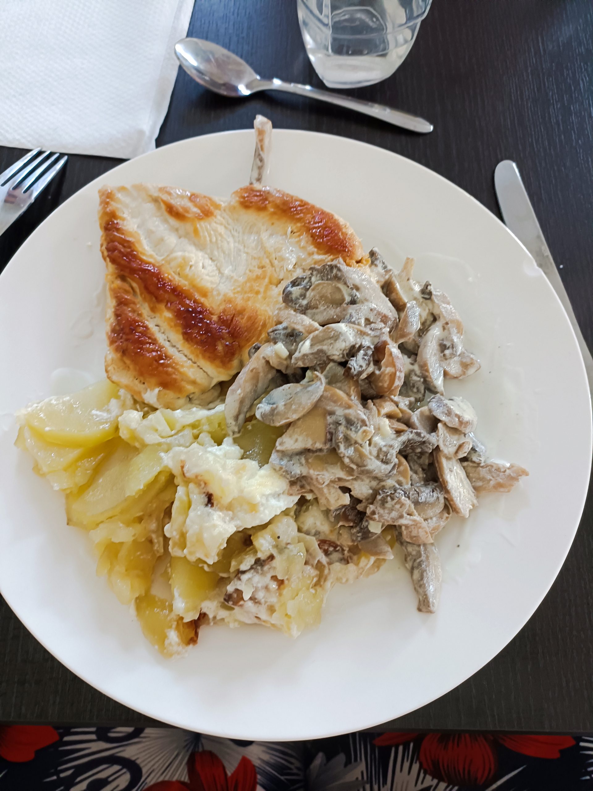 filter: 0; jpegRotation: 90; fileterIntensity: 0.000000; filterMask: 0; module:1facing:0; 
hw-remosaic: 0; 
touch: (-1.0, -1.0); 
modeInfo: ; 
sceneMode: Night; 
cct_value: 0; 
AI_Scene: (4, -1); 
aec_lux: 0.0; 
hist255: 0.0; 
hist252~255: 0.0; 
hist0~15: 0.0;